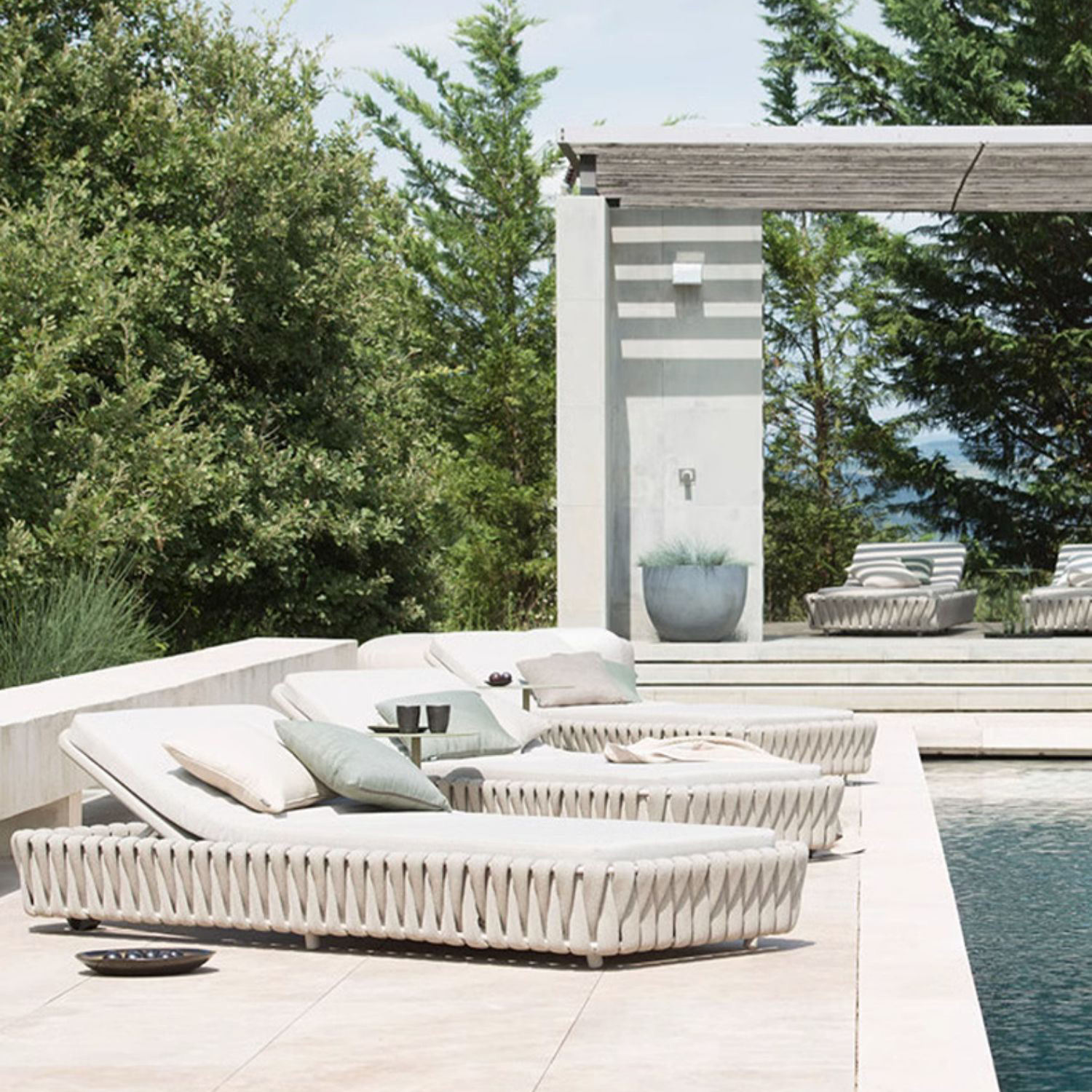 H2dd7bd401e134bcd81e5f76fb082e3e0n